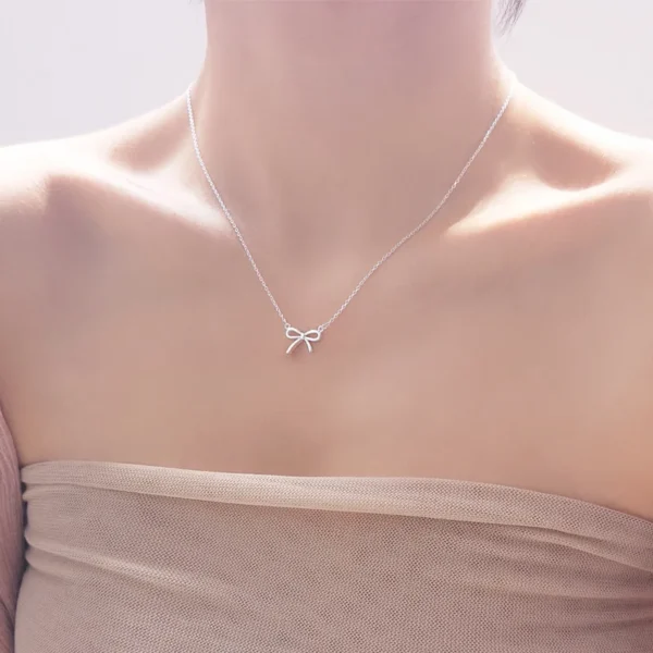 LIVVY Delicate Silver Bowknot Necklace